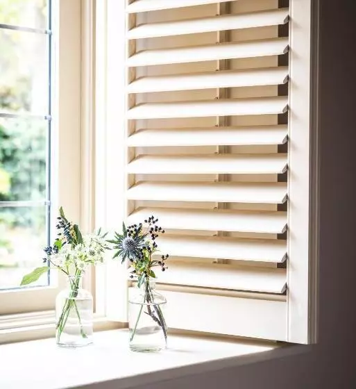 ユースホステル The Maytime Inn