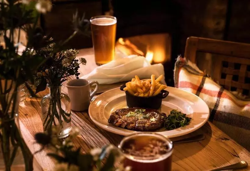 ユースホステル The Maytime Inn