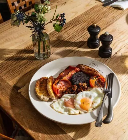 ユースホステル The Maytime Inn