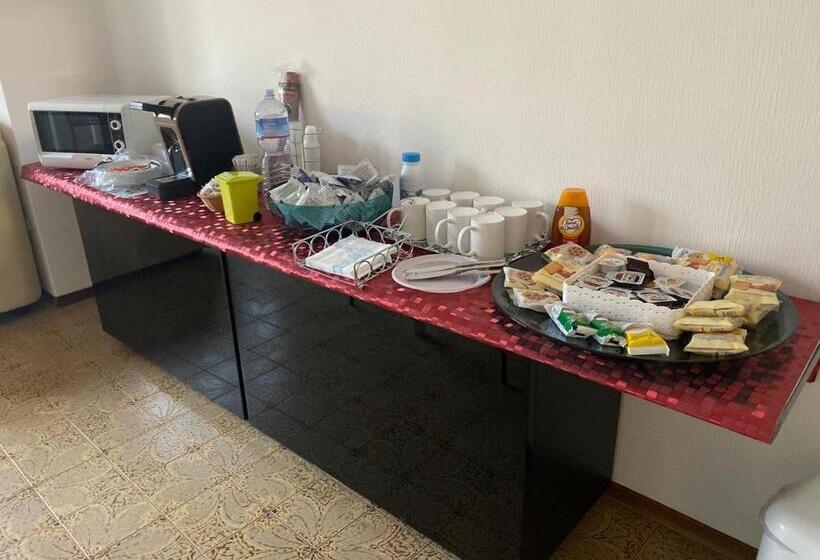 تختخواب و صبحانه Campobasso 30e