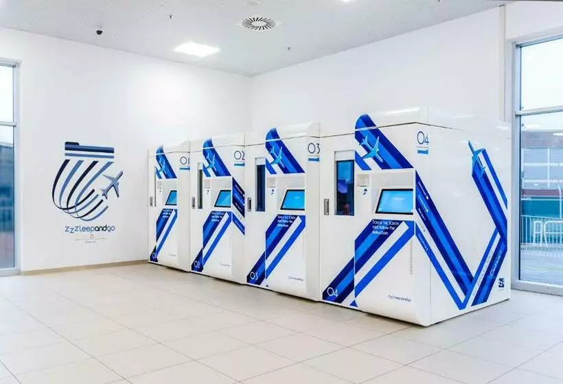 カプセルホテル Resting Pods   Zzzleepandgo Vce Venice Airport