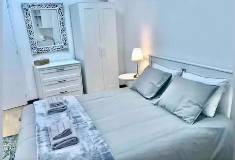 Majatalo Unique Studios Phaneromenis 41   Down Town Nicosia