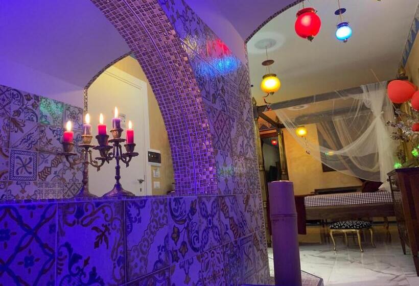 تختخواب و صبحانه La Casa Di Emanuella   Rooms & International Suites