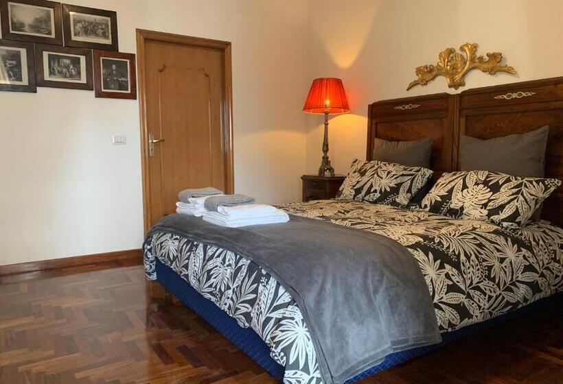 تختخواب و صبحانه La Casa Di Emanuella   Rooms & International Suites