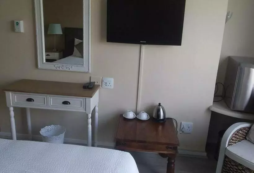 ホテル Sunset 786 Holiday Accom 212