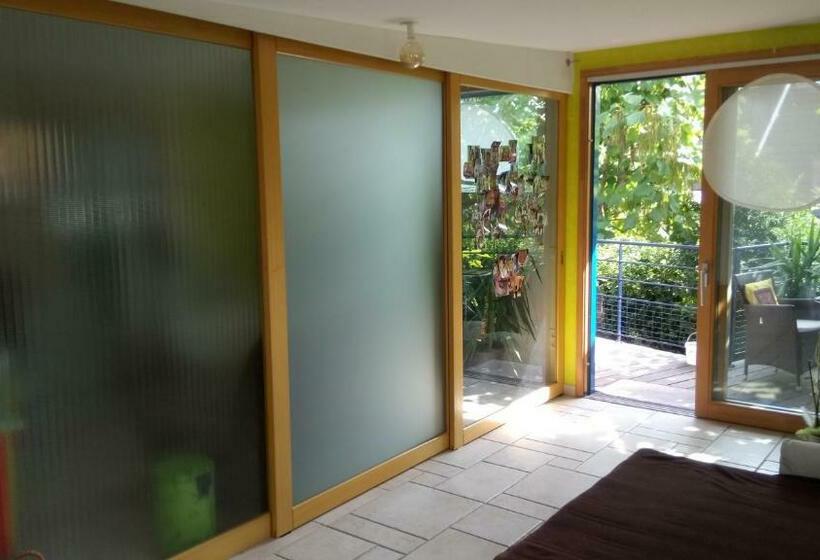 ペンション A L Ombre Des Catalpas