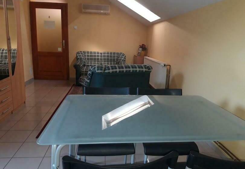 بنسيون Katica Vendégház