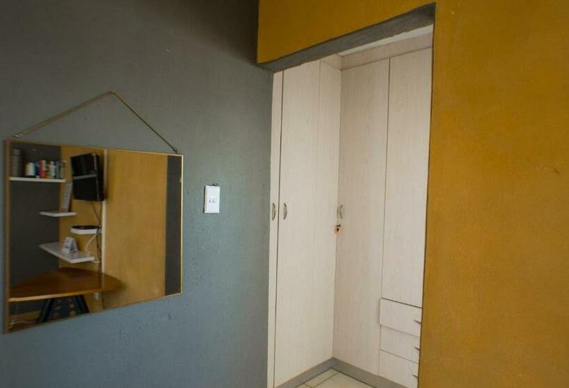 Pension Seroloana Guest House