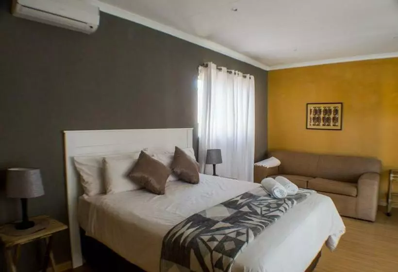 پانسیون Seroloana Guest House