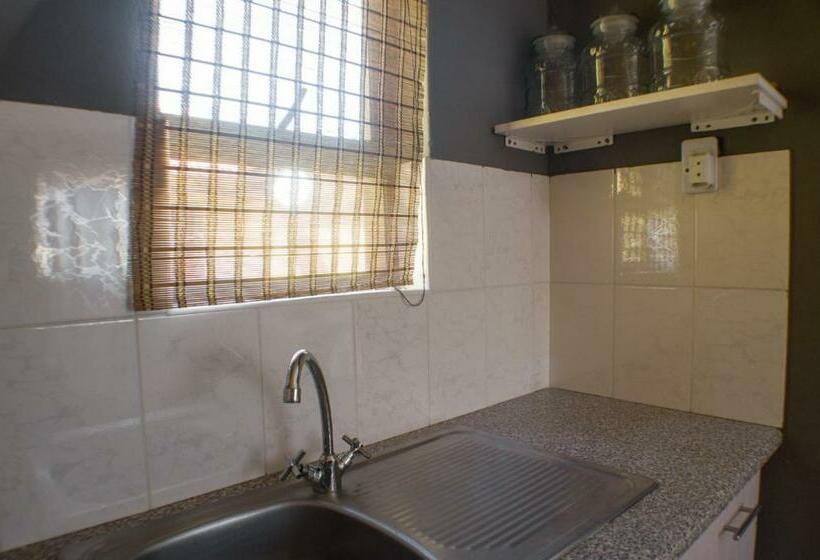 Pension Seroloana Guest House