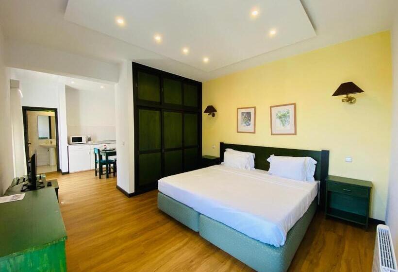 هاستل Vale Mar Guest