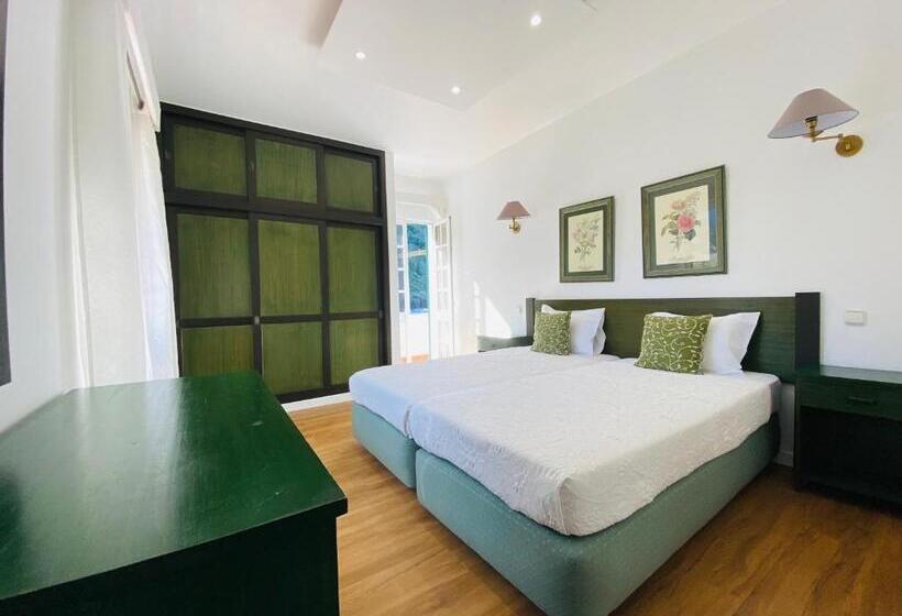 هاستل Vale Mar Guest