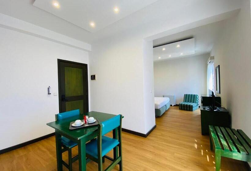 هاستل Vale Mar Guest