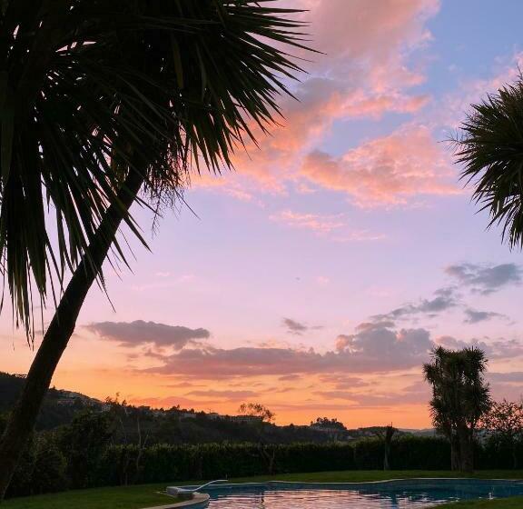 Aamiaismajoitus (B&B) Quarto Familiar Zona Guimaraes