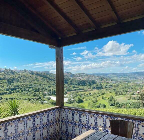 Aamiaismajoitus (B&B) Quarto Familiar Zona Guimaraes