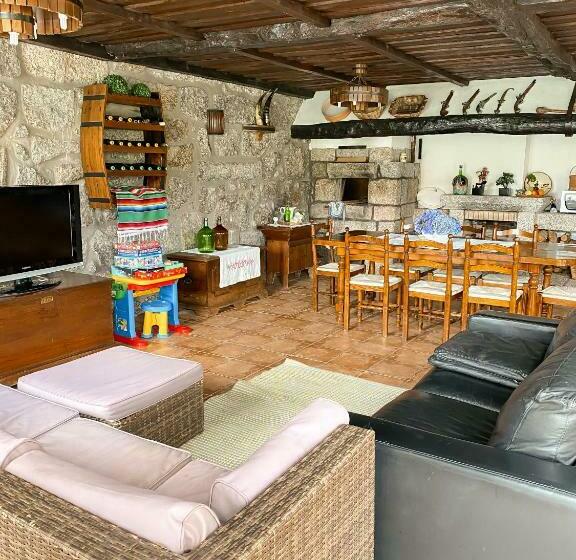 Aamiaismajoitus (B&B) Quarto Familiar Zona Guimaraes