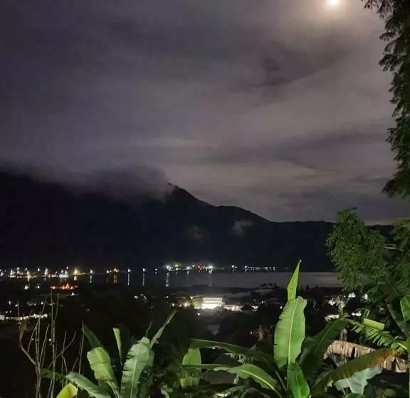 ベッドアンドブレックファースト Eco Bedugul Adventurer Camp