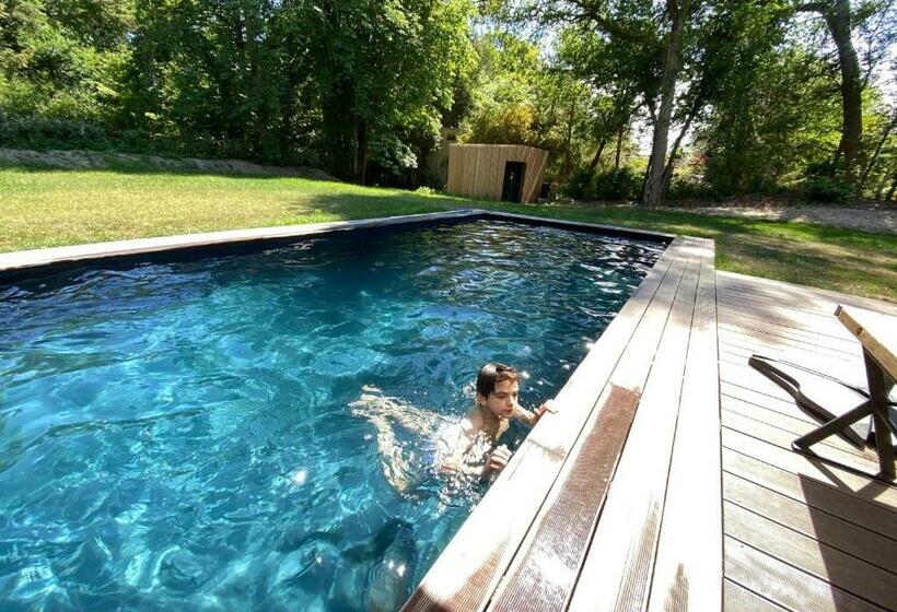 مبيت وإفطار Les Tchanquées