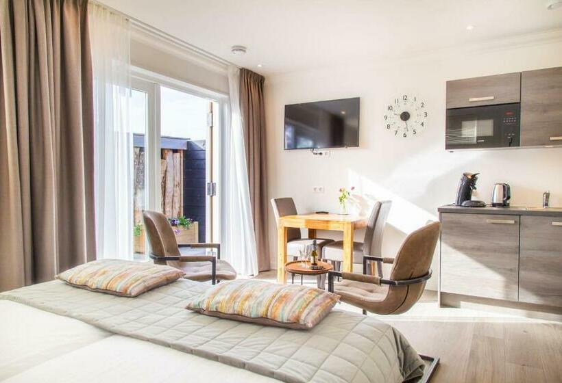 تختخواب و صبحانه Luxe Kamer Chambre Renard Met Eigen Terras