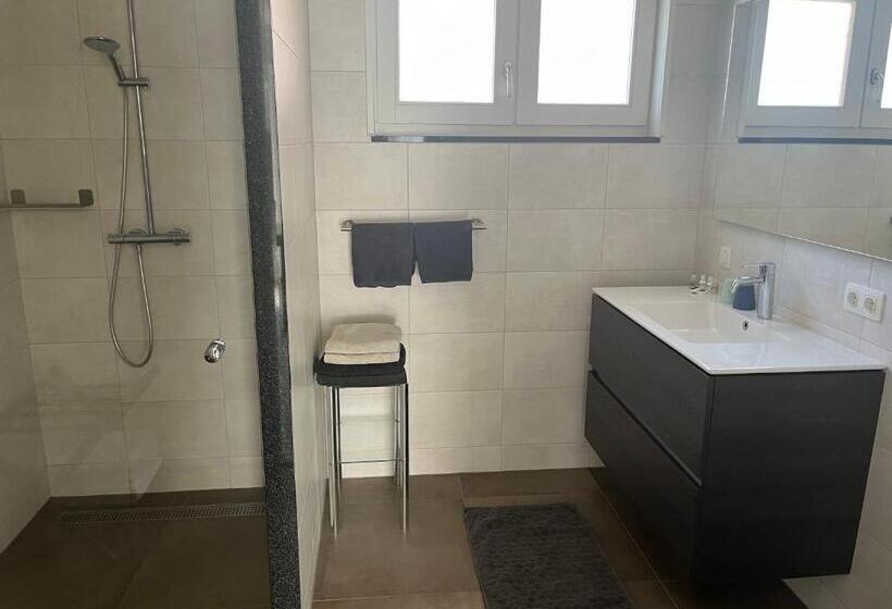 تختخواب و صبحانه Luxe Kamer Chambre Renard Met Eigen Terras