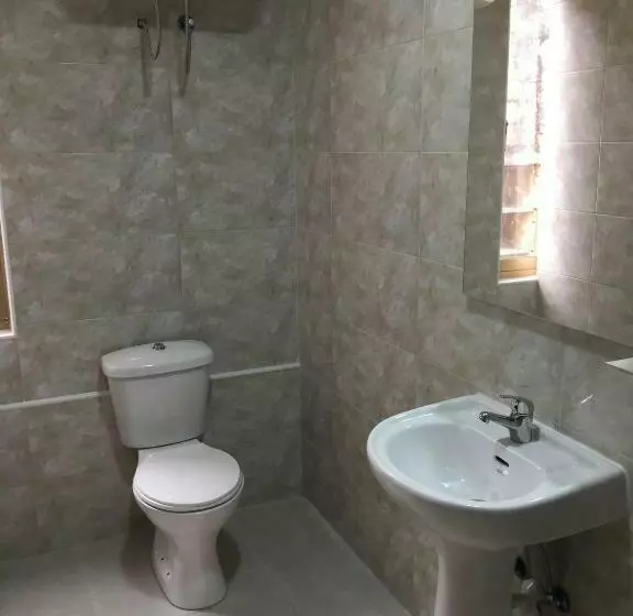تختخواب و صبحانه Sunrise Apartment