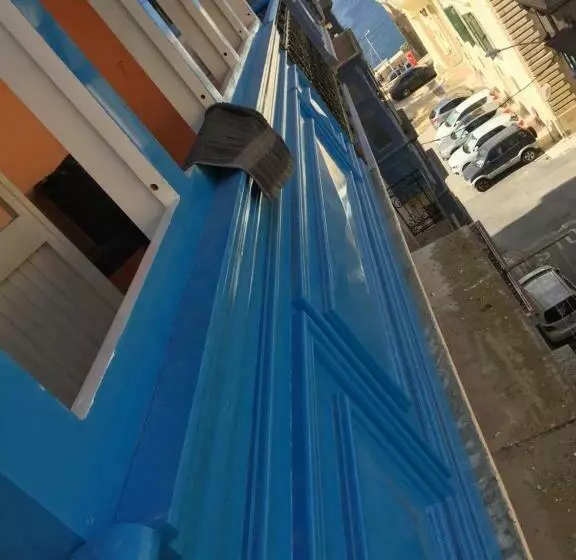 تختخواب و صبحانه Sunrise Apartment