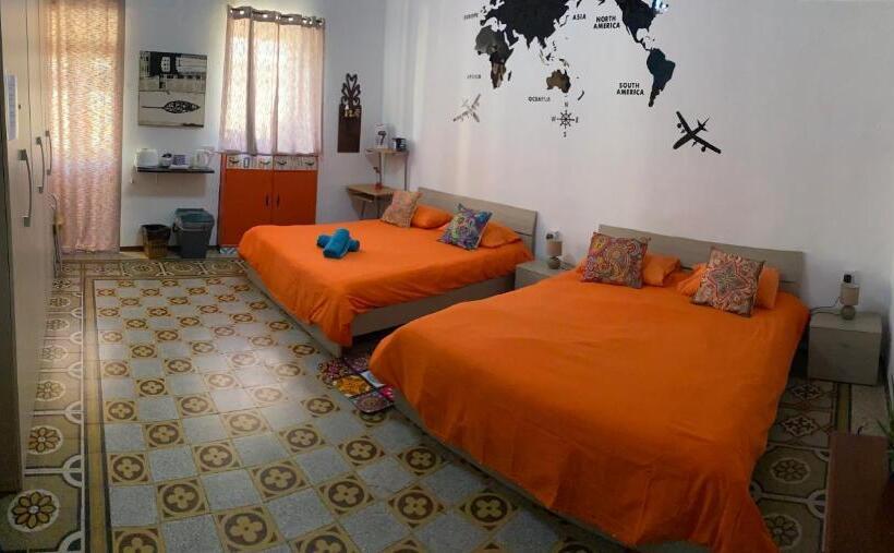 تختخواب و صبحانه Sunrise Apartment