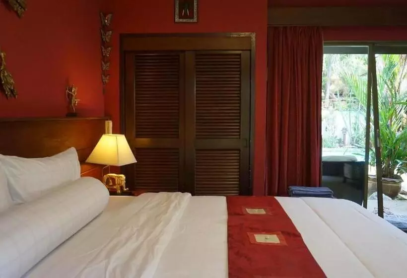 هتل Leprive Resort