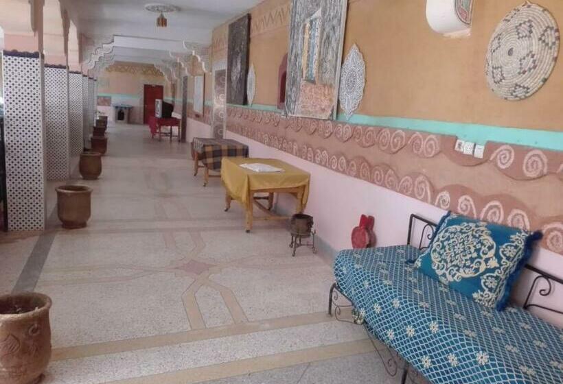 Отель Restaurant Camping Majorel Dades