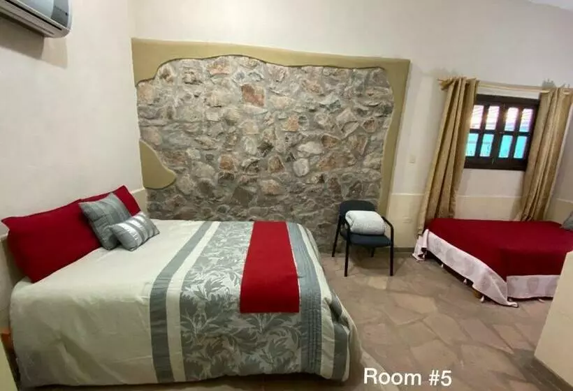 Majatalo Casa La Castañeda