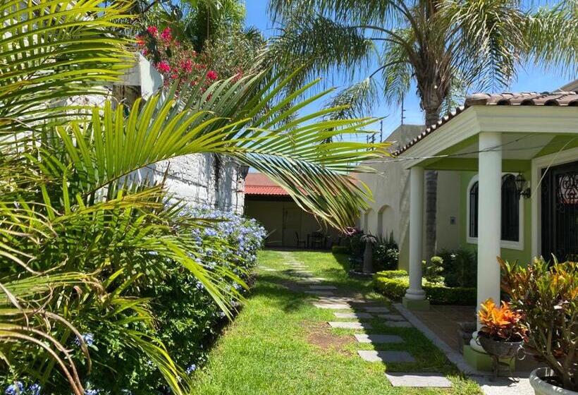 پانسیون Estancia Santa Fe