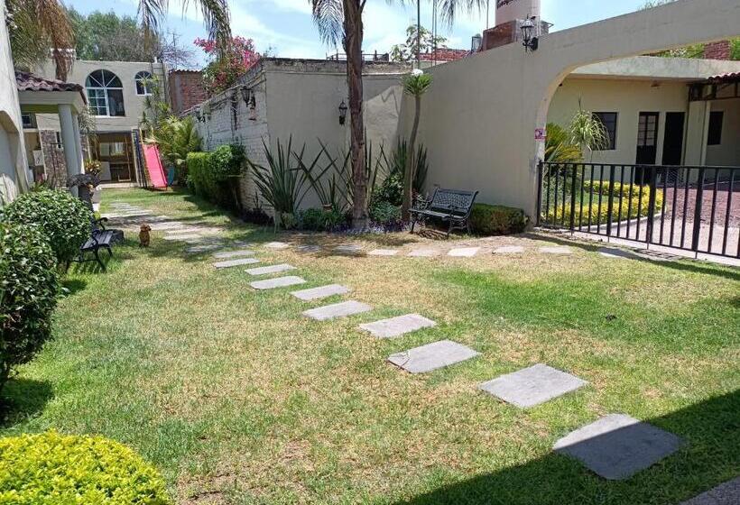 پانسیون Estancia Santa Fe