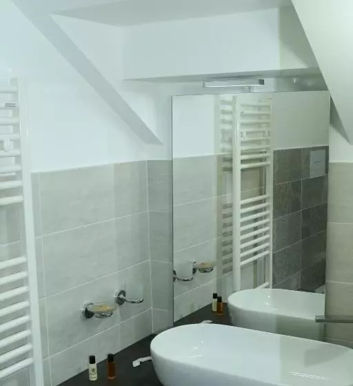 پانسیون Il Canale Design House