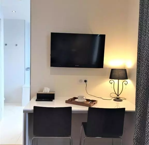 ペンション La Porte Des Alpes Chambres D Hôtes