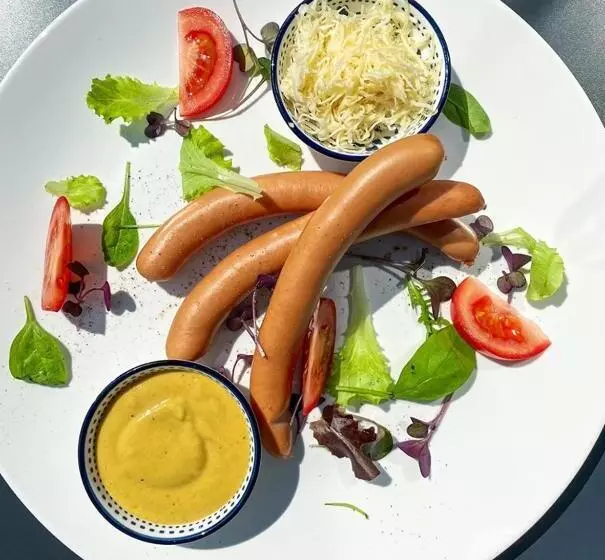 Majatalo Penzión Elements