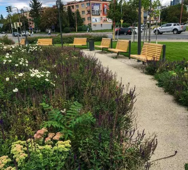 Majatalo Penzión Elements