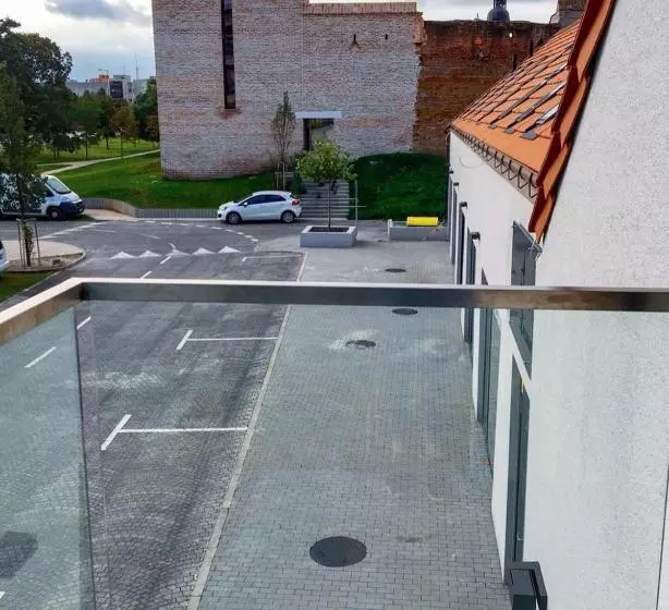 Majatalo Penzión Elements