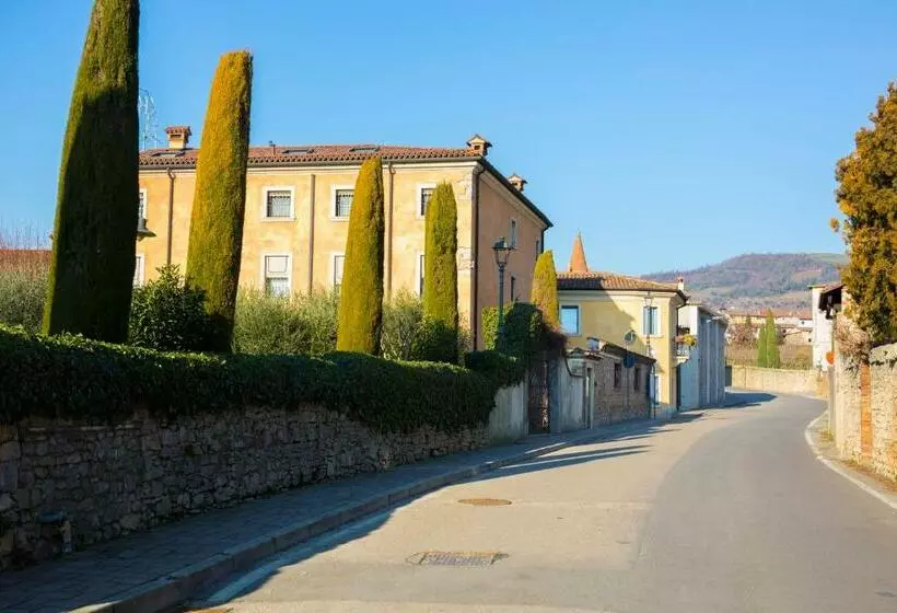 Majatalo Torre Soave   Locazione Turistica