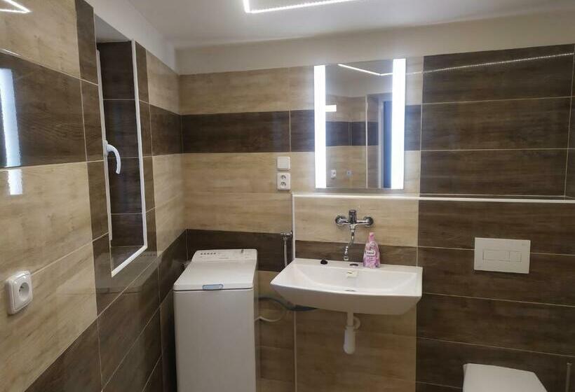 Apartmany De Lu