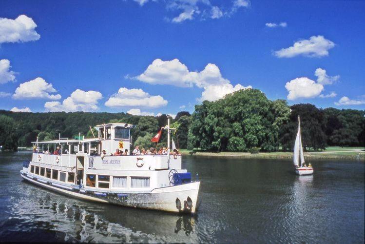 تختخواب و صبحانه Claire De Meuse Rooms Of December Fairyland