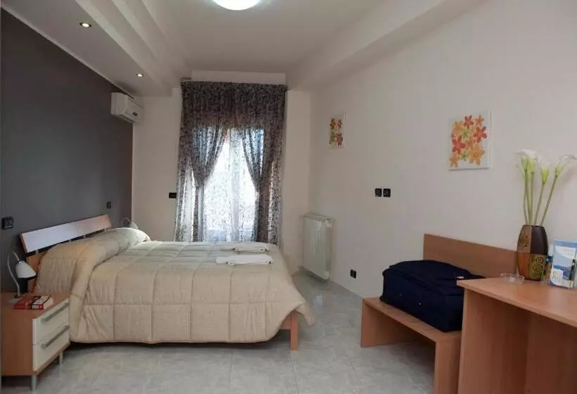 Aamiaismajoitus (B&B) Mauro Home Bed And Relax