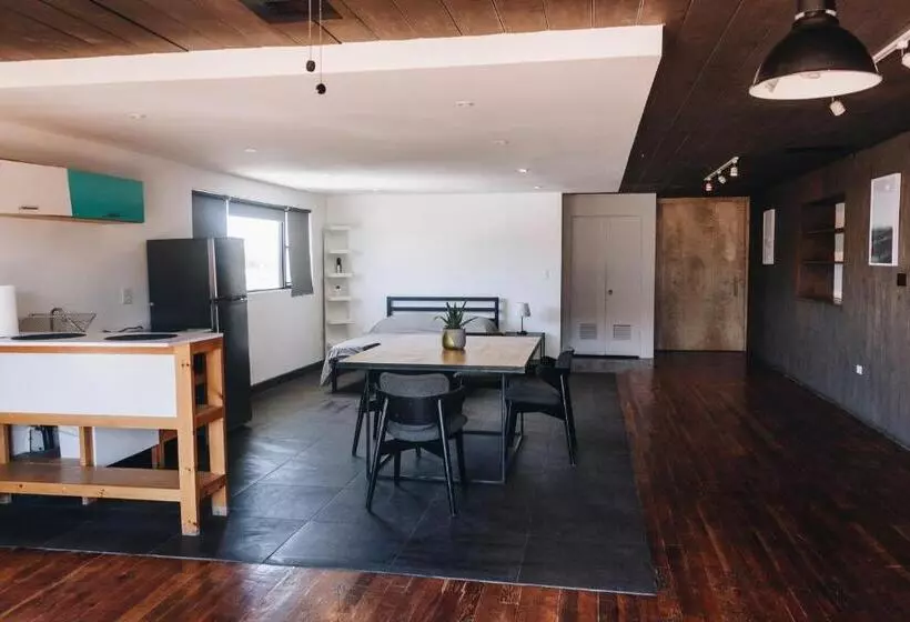 Hotelli Lofts @estacion Federal