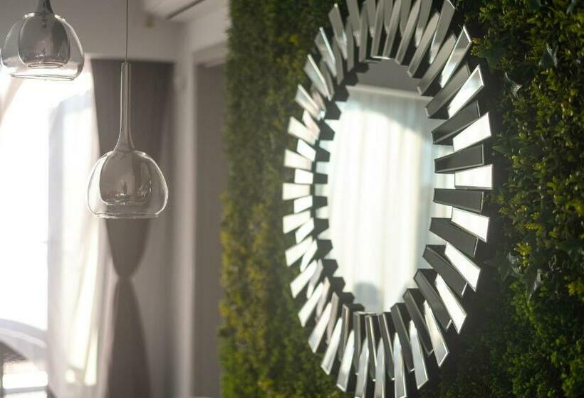 پانسیون Complex Noblesse