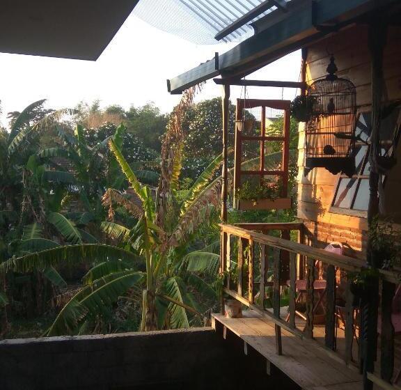 Pensjonat Happy House Bnb Bromo Backpacker