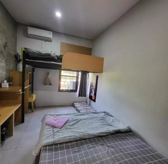 Majatalo Happy House Bnb Bromo Backpacker