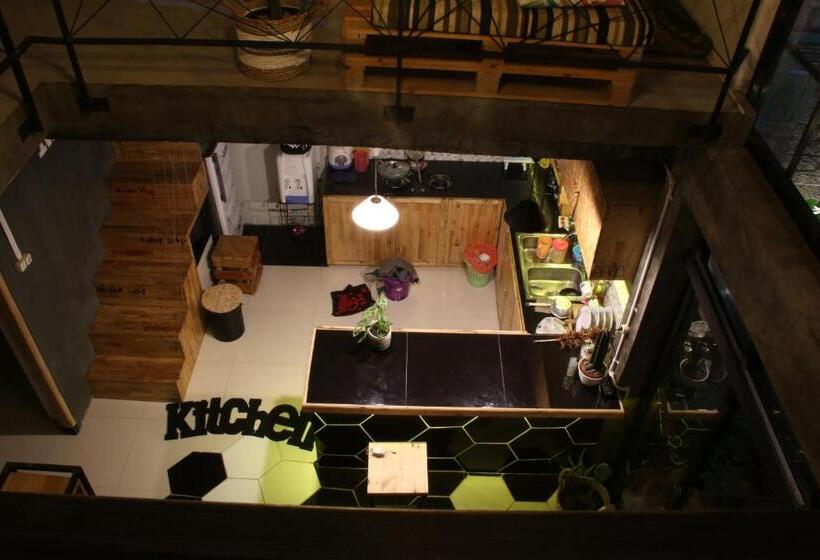 Pensjonat Happy House Bnb Bromo Backpacker