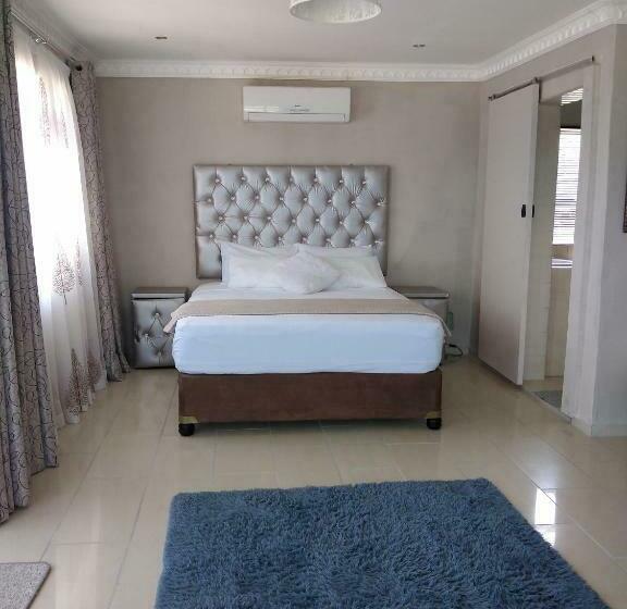 Пансион La Saville Bnb