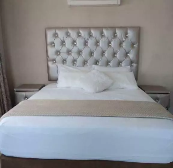 Majatalo La Saville Bnb
