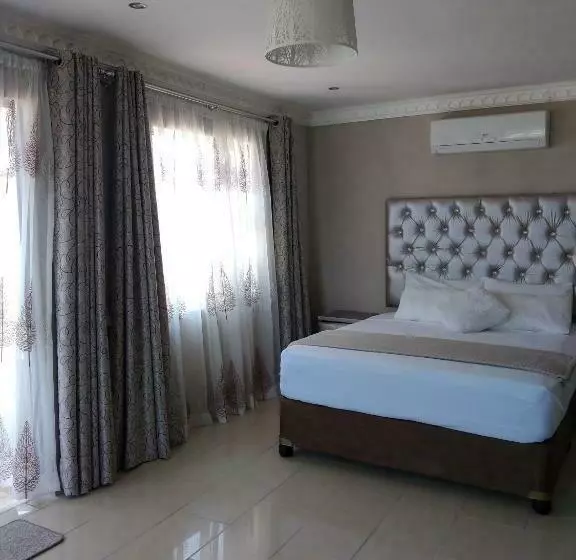 Majatalo La Saville Bnb