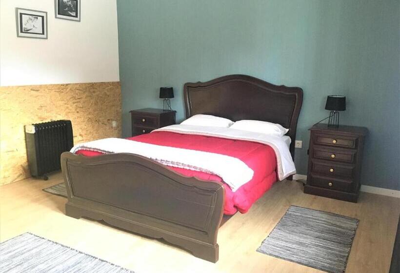 פנסיון Vagos Art.lab